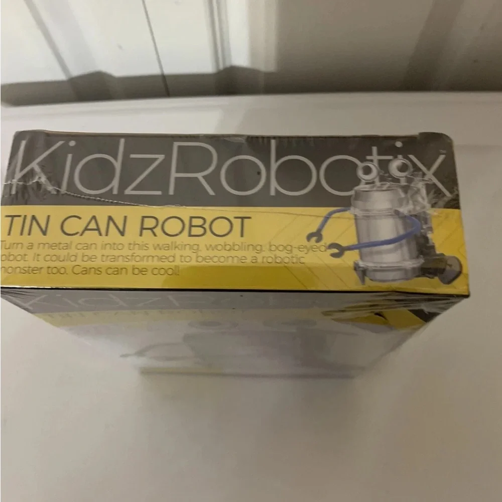 KidzRobotix Tin Can Robot Kit - Silver and‎ Blue